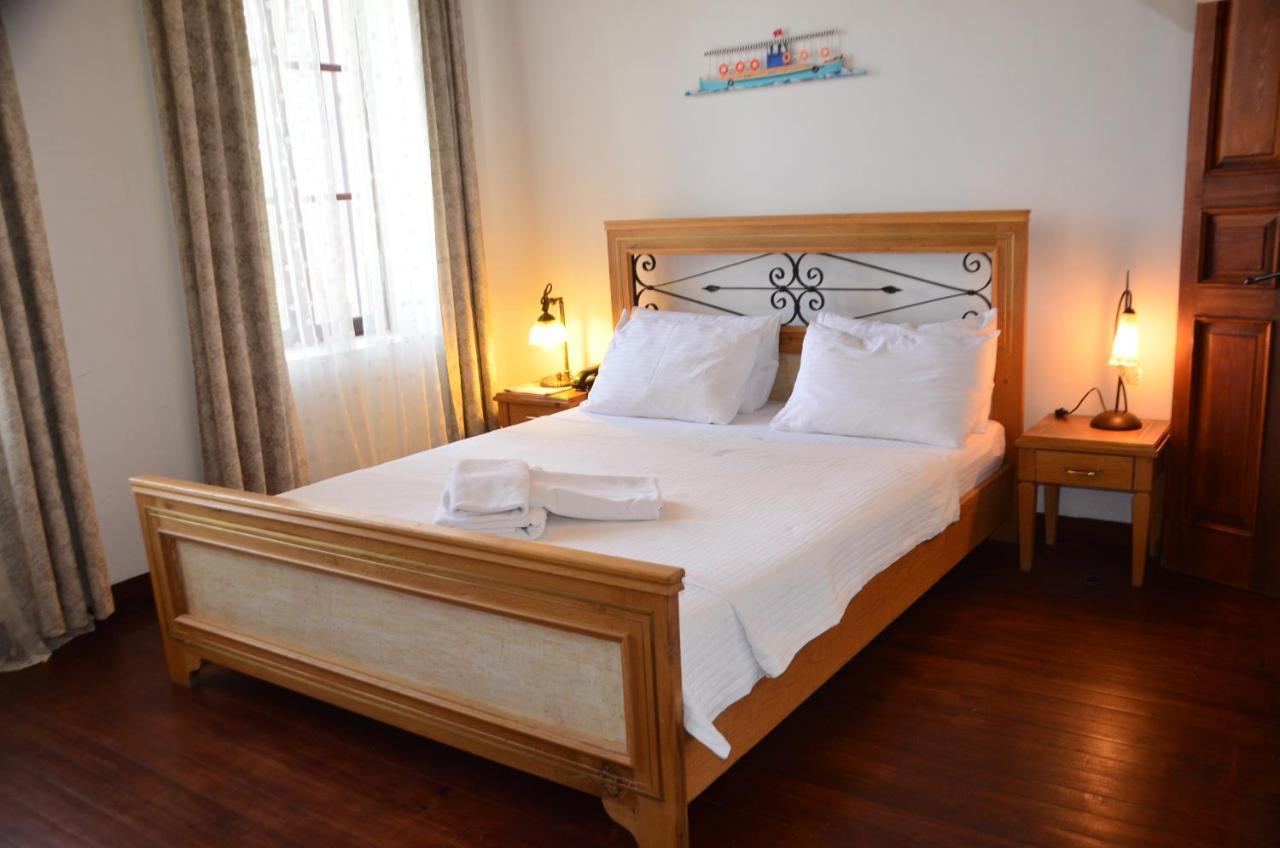 Aliye Hanim Hotel Ayvalı 외부 사진