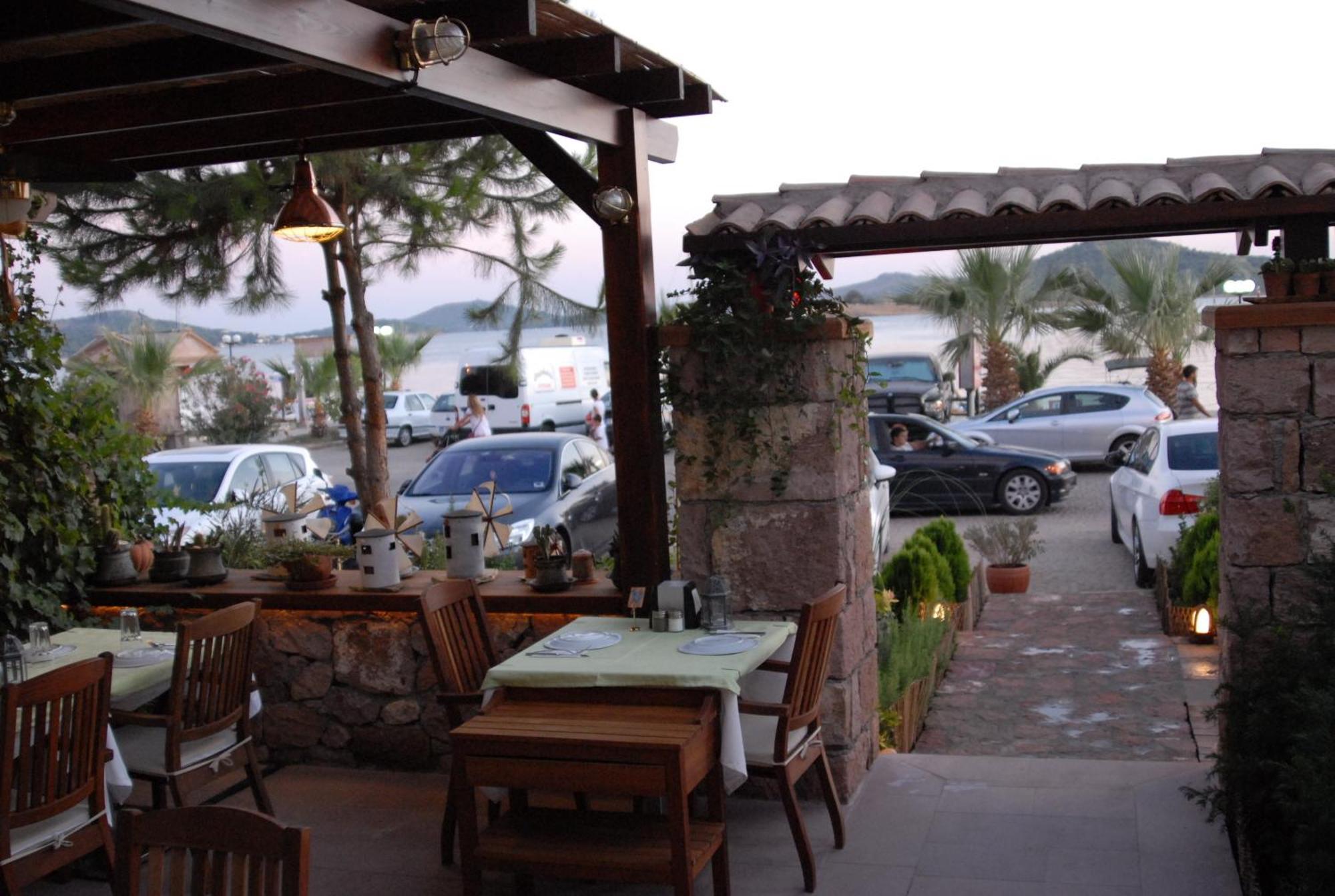 Aliye Hanim Hotel Ayvalı 외부 사진