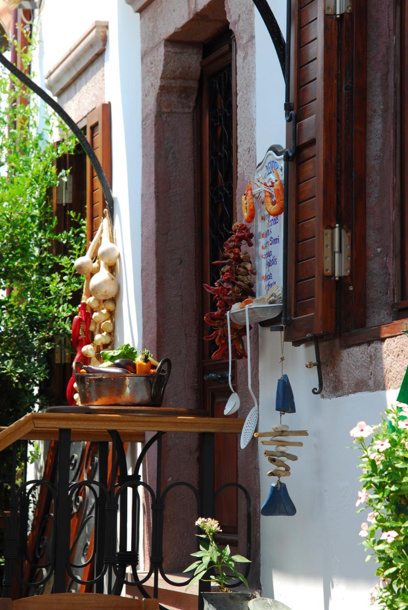 Aliye Hanim Hotel Ayvalı 외부 사진